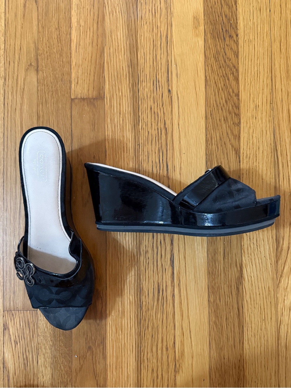 Vintage Coach Black Signature Logo Wedge Slide Sandals 11B - Picture 2 of 10